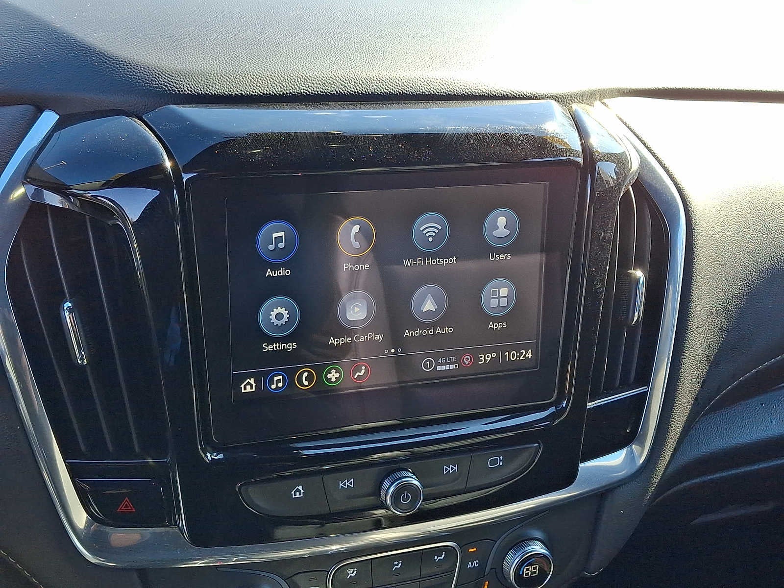 2023 Chevrolet Traverse AWD 4dr LT Leather