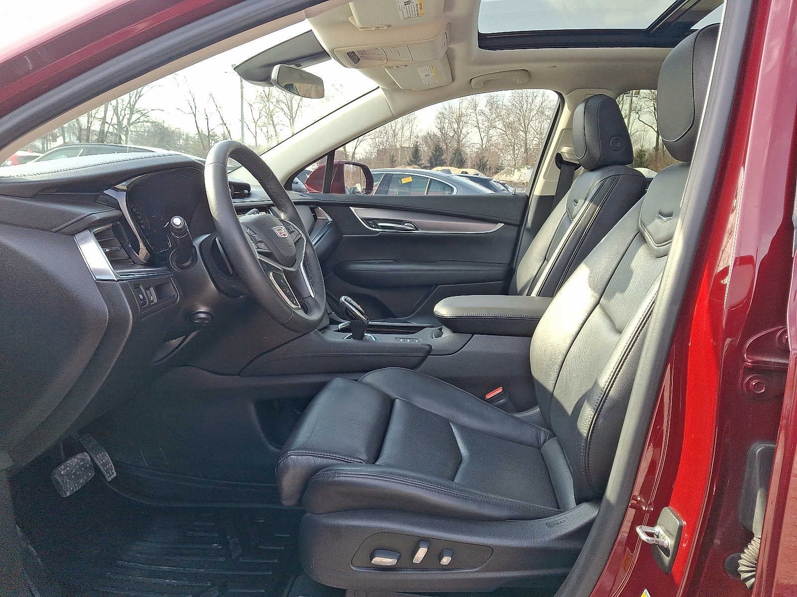 2017 Cadillac XT5 AWD 4dr Luxury