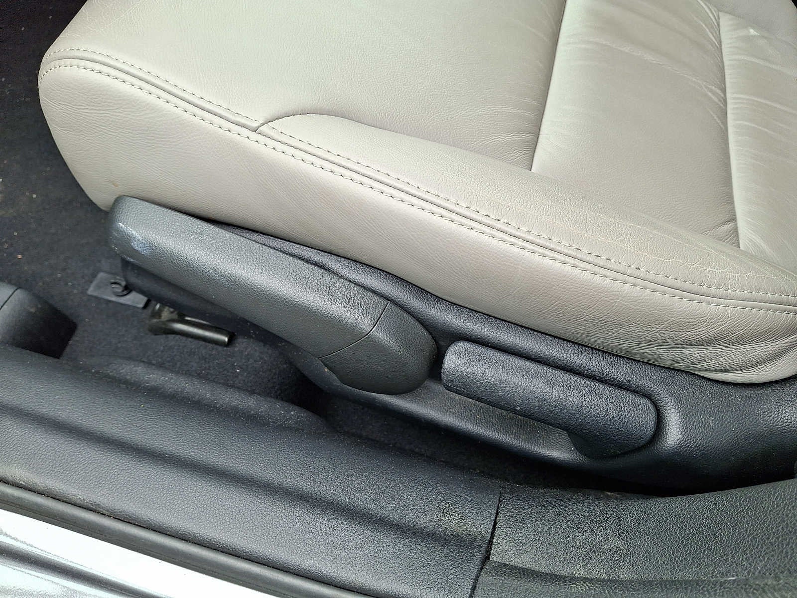 2013 Honda Civic 4dr Auto EX-L PZEV
