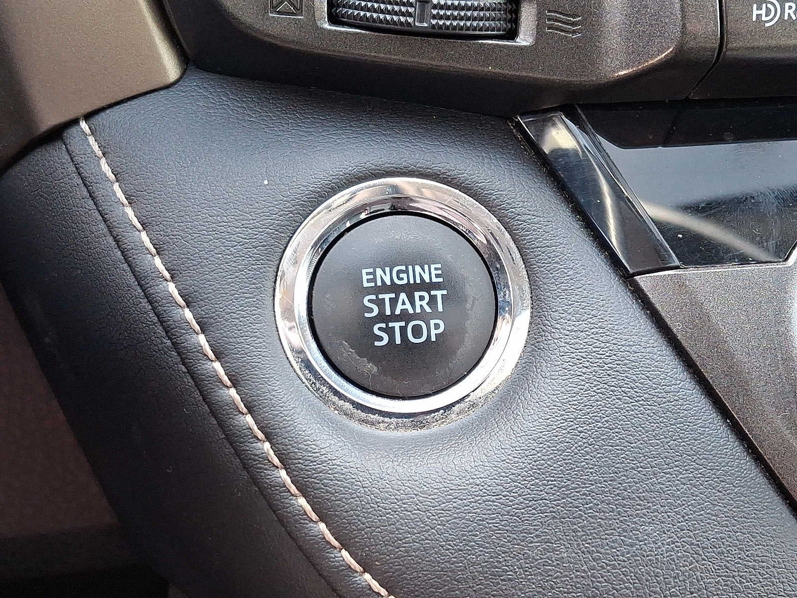 2013 Toyota RAV4 AWD 4dr Limited