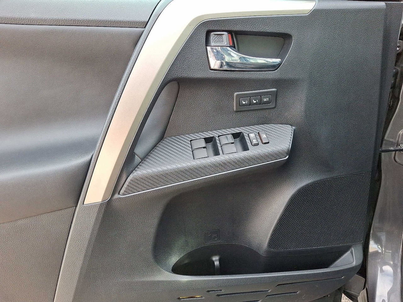 2013 Toyota RAV4 AWD 4dr Limited