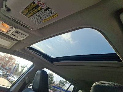 2015 Toyota RAV4 AWD 4dr Limited