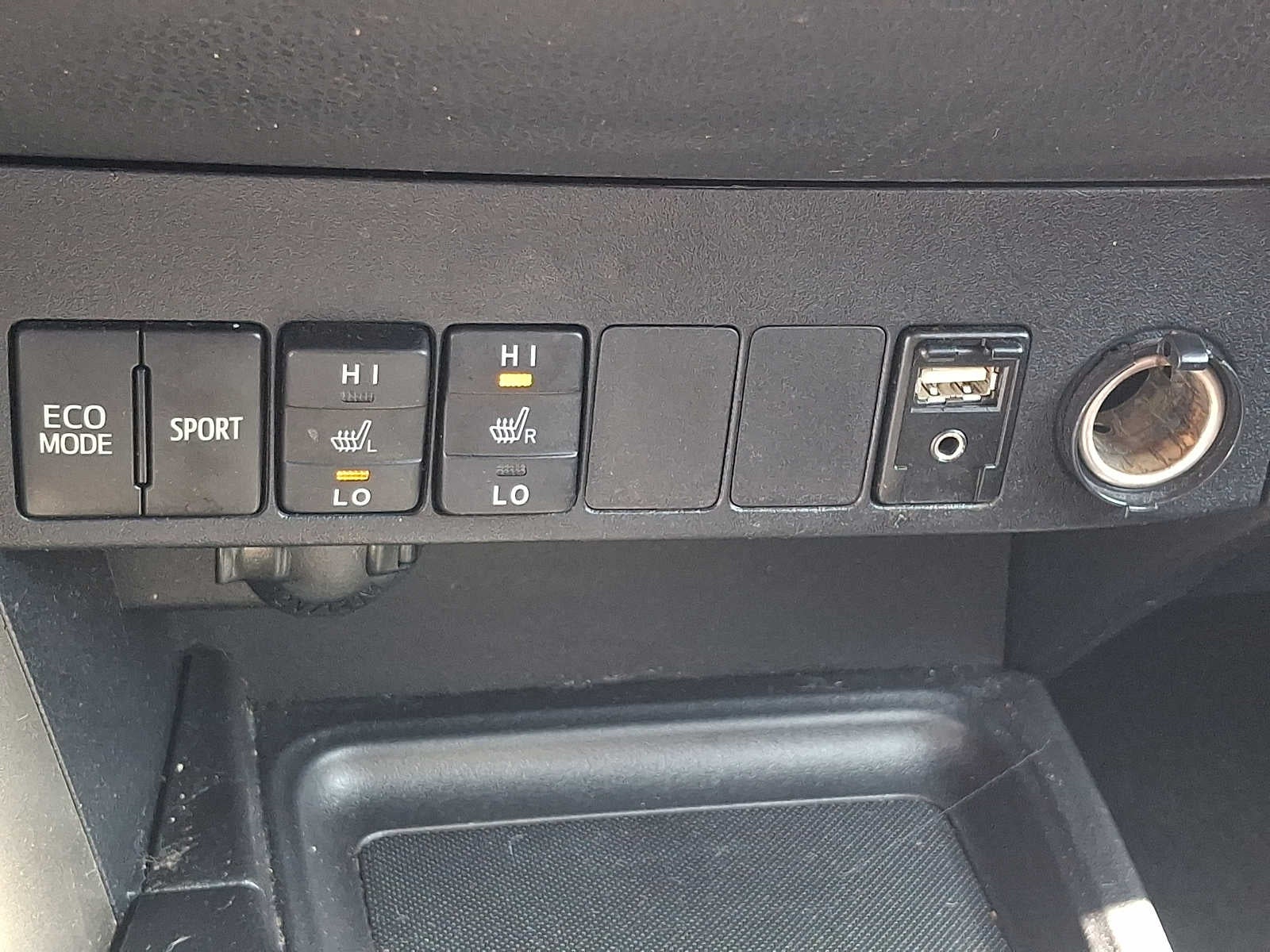 2015 Toyota RAV4 AWD 4dr Limited