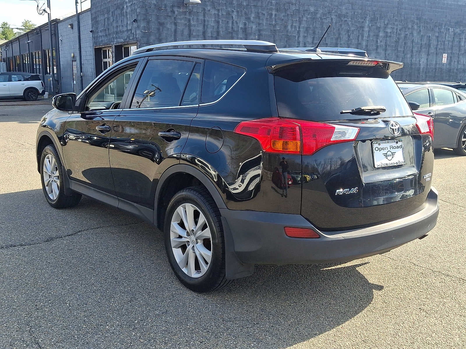 2015 Toyota RAV4 AWD 4dr Limited