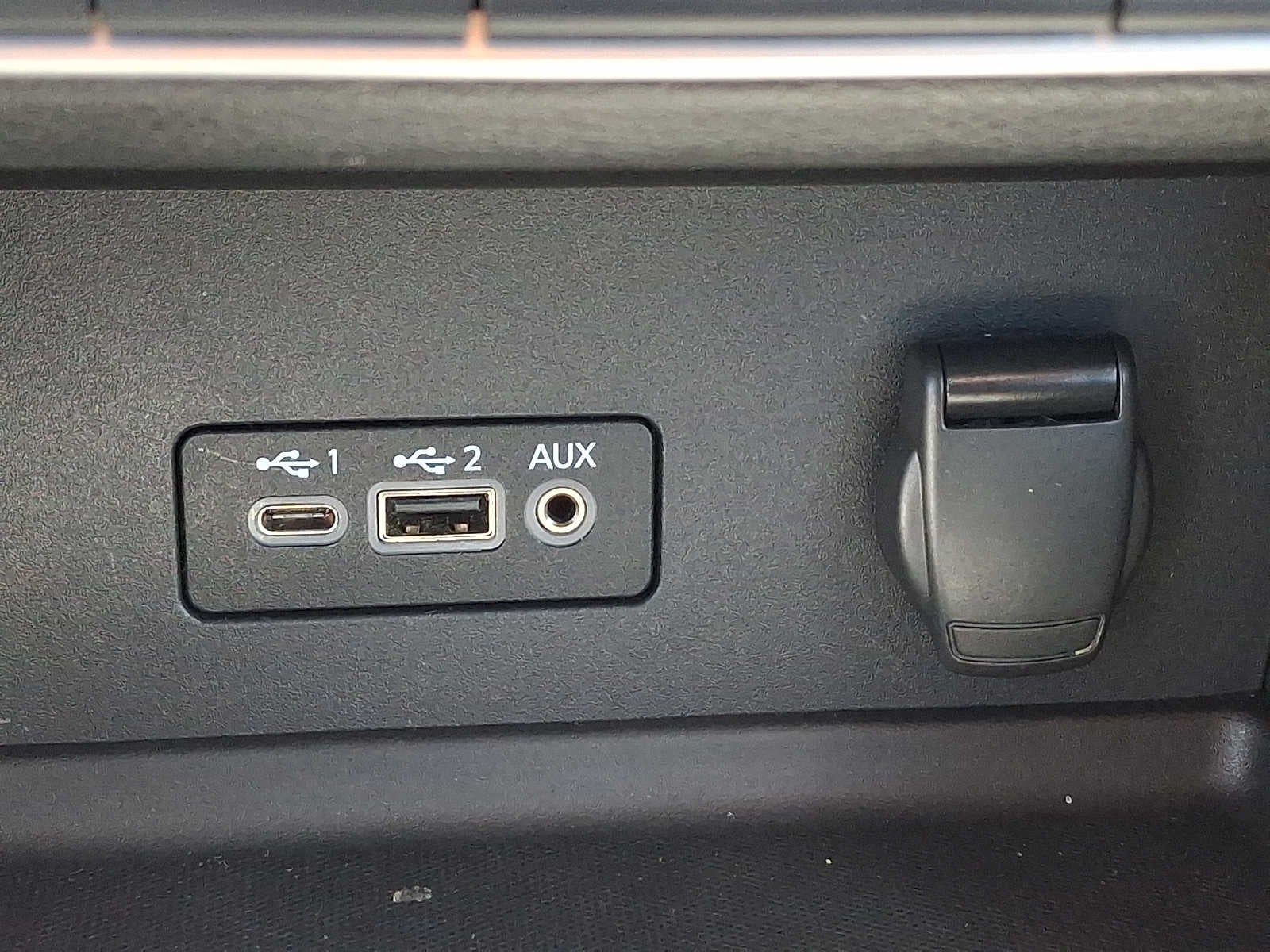 2021 Nissan Sentra SV CVT