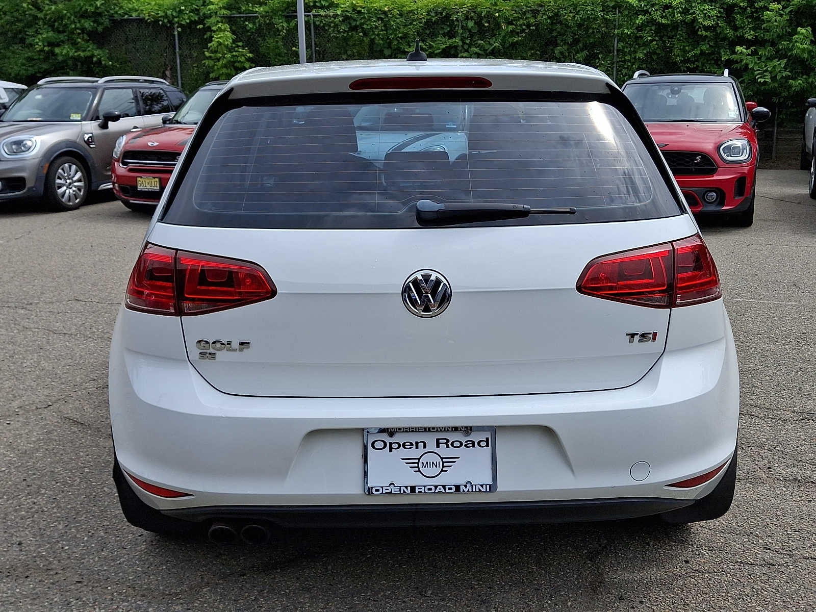 2016 Volkswagen Golf 4dr HB Auto TSI SE