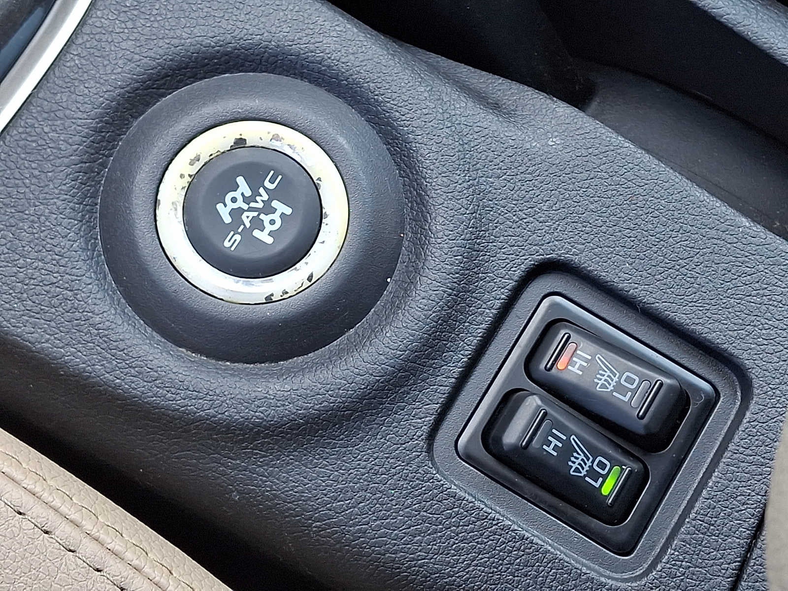 2016 Mitsubishi Outlander AWC 4dr SEL