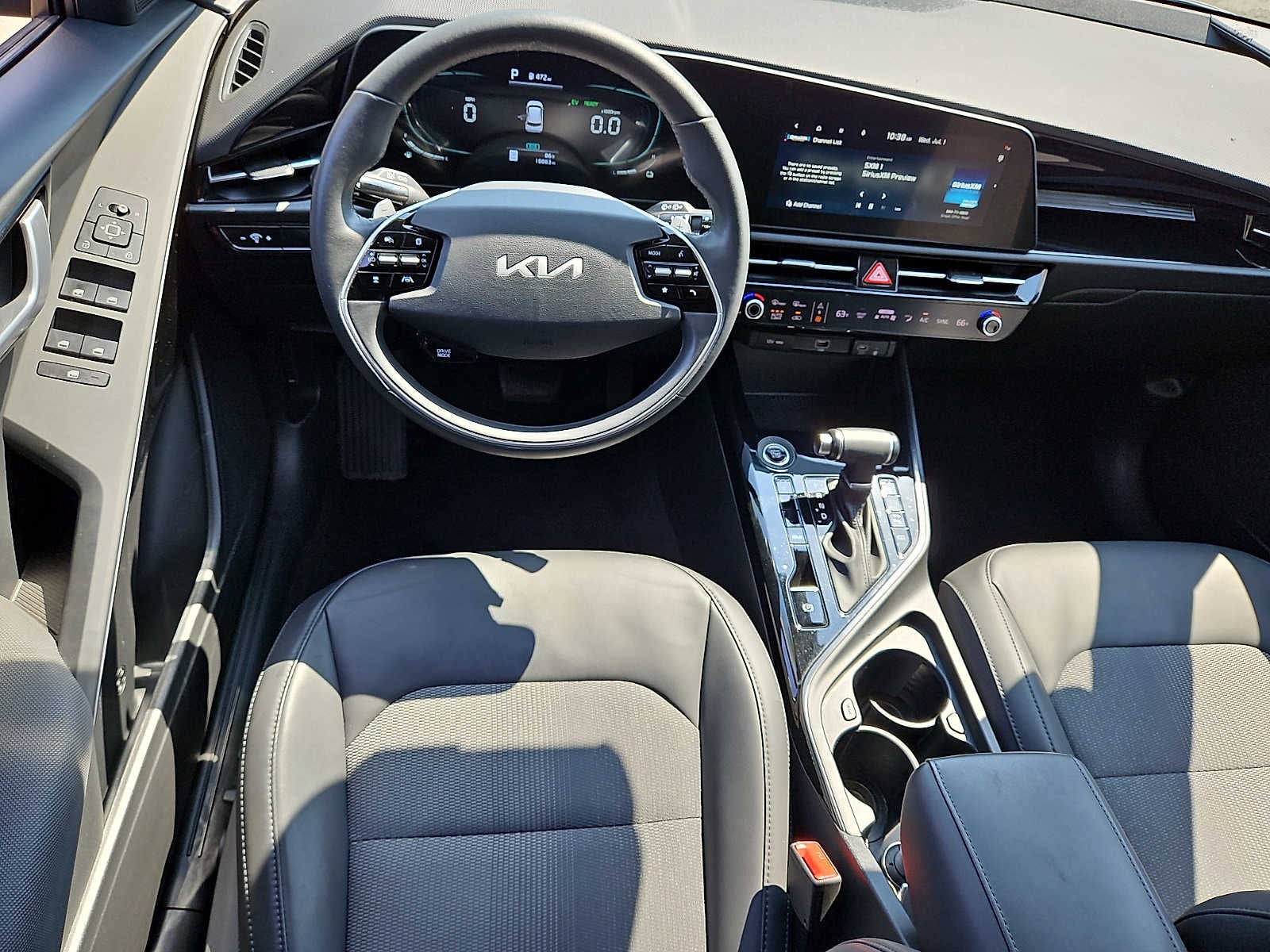 2023 Kia Niro EX FWD