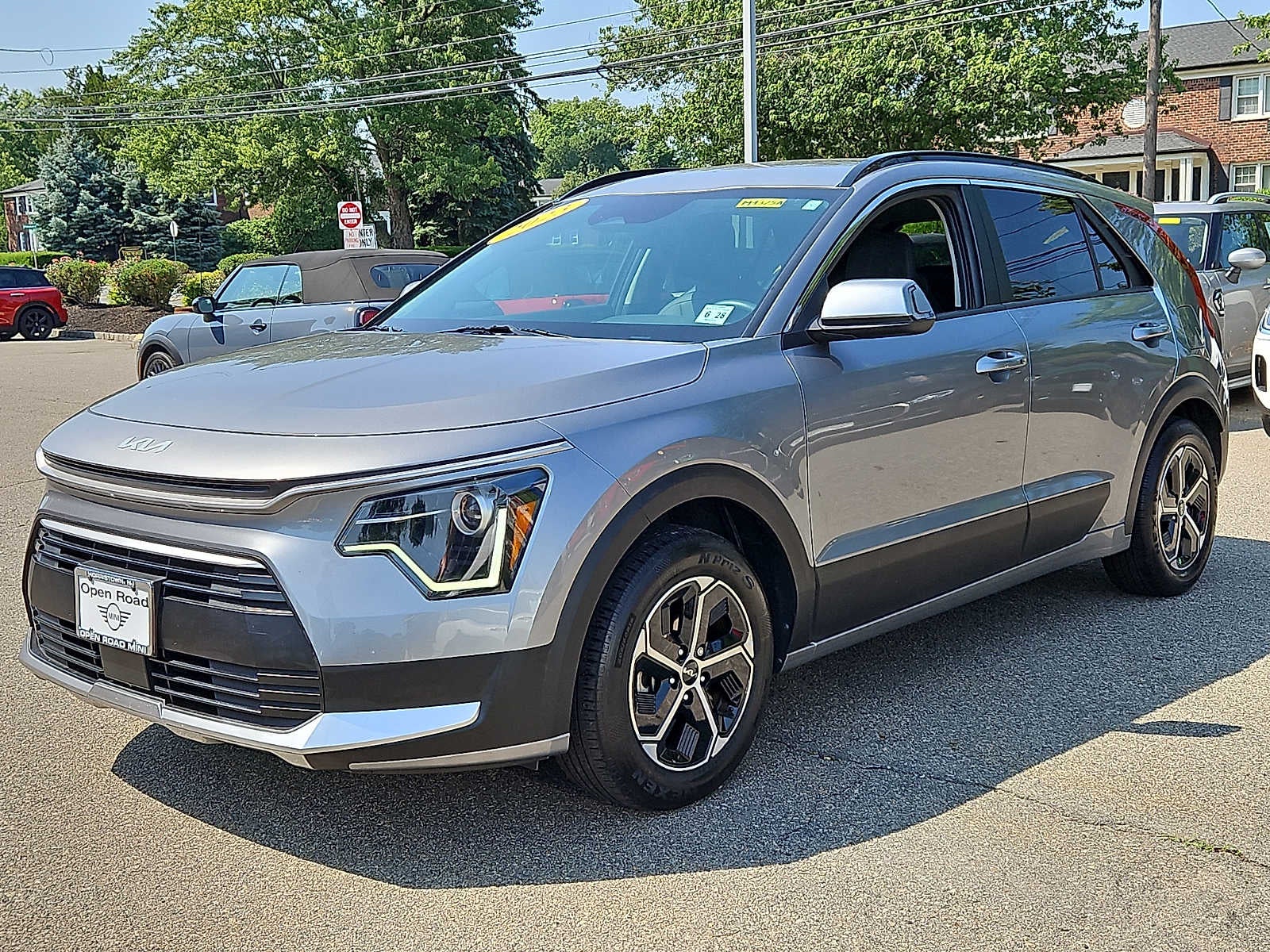 2023 Kia Niro EX FWD
