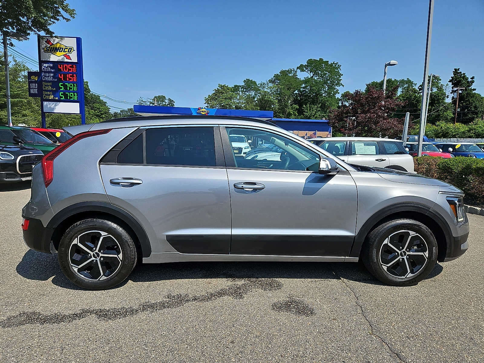 2023 Kia Niro EX FWD