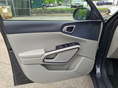 2023 Kia Soul EX IVT