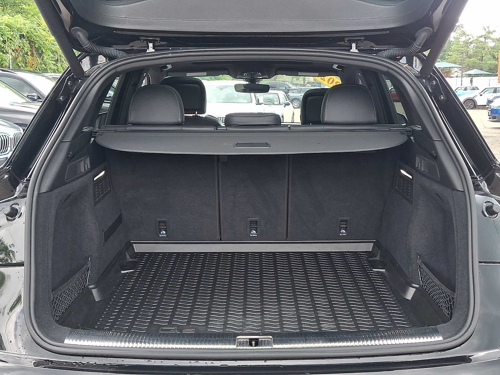 2021 Audi SQ5 Premium Plus 3.0 TFSI quattro