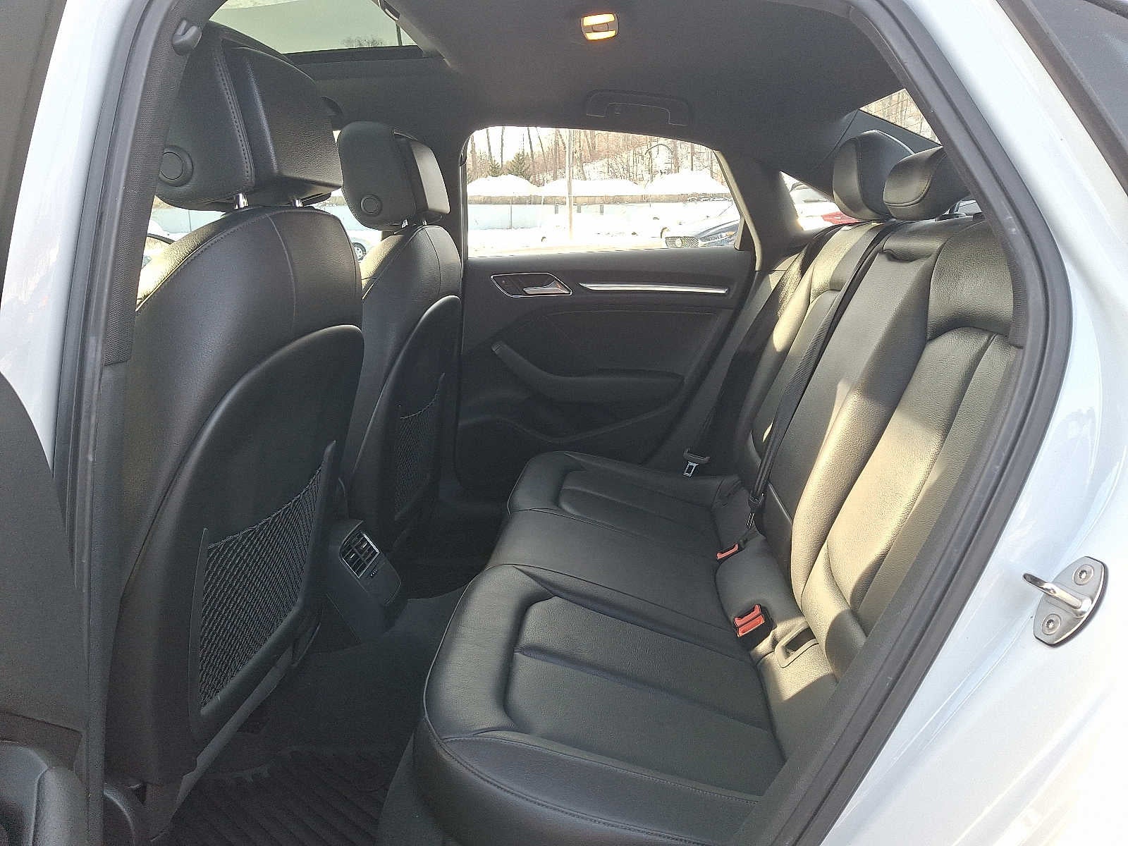 2016 Audi A3 4dr Sdn quattro 2.0T Premium Plus