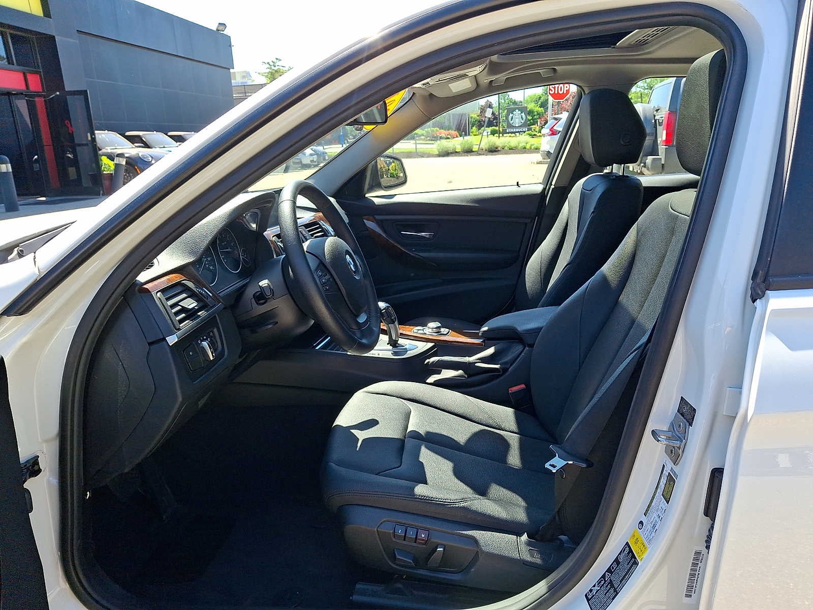 2013 BMW 3 Series 4dr Sdn 328i xDrive AWD SULEV