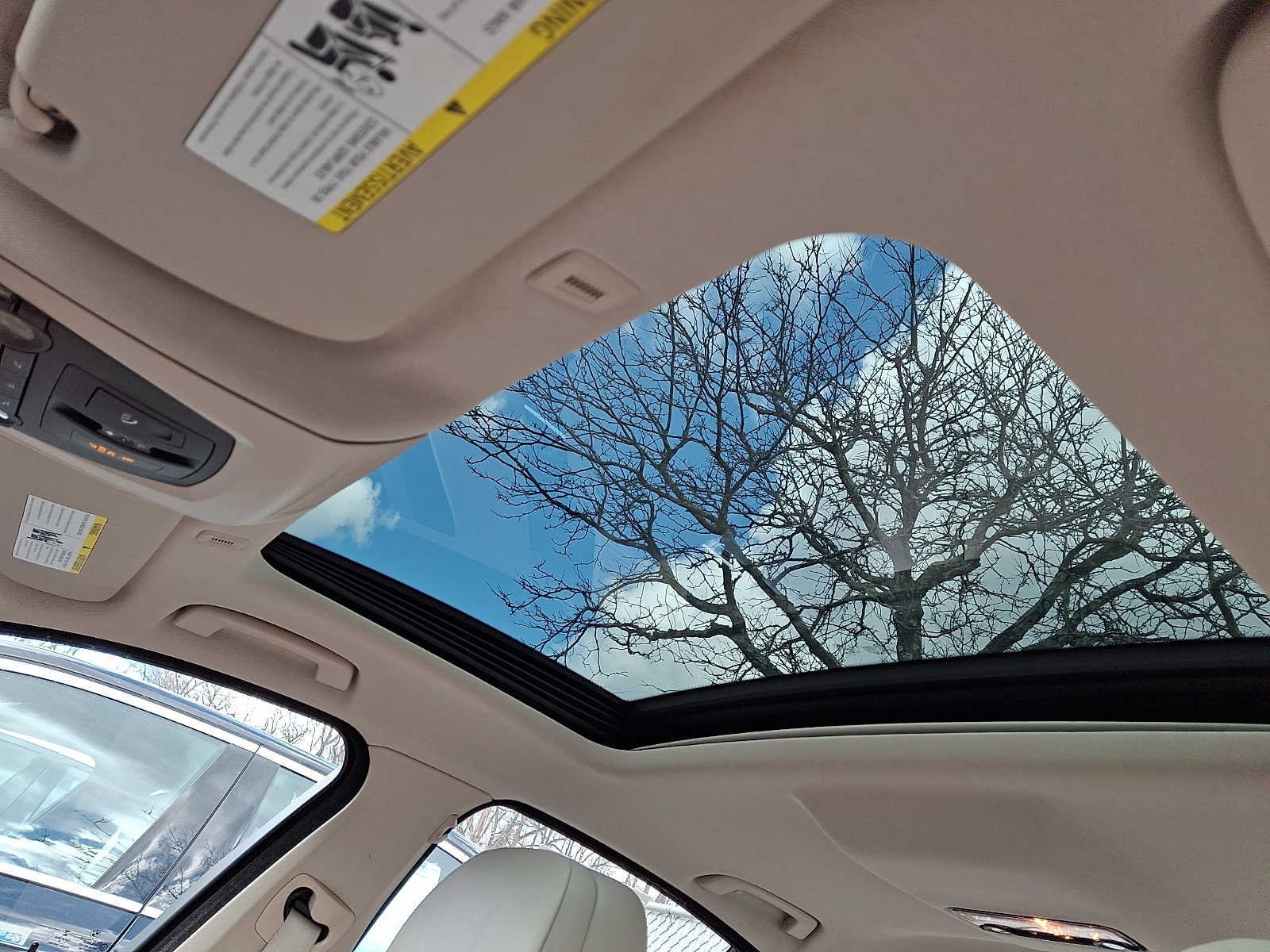 2016 BMW 5 Series 4dr Sdn 528i xDrive AWD