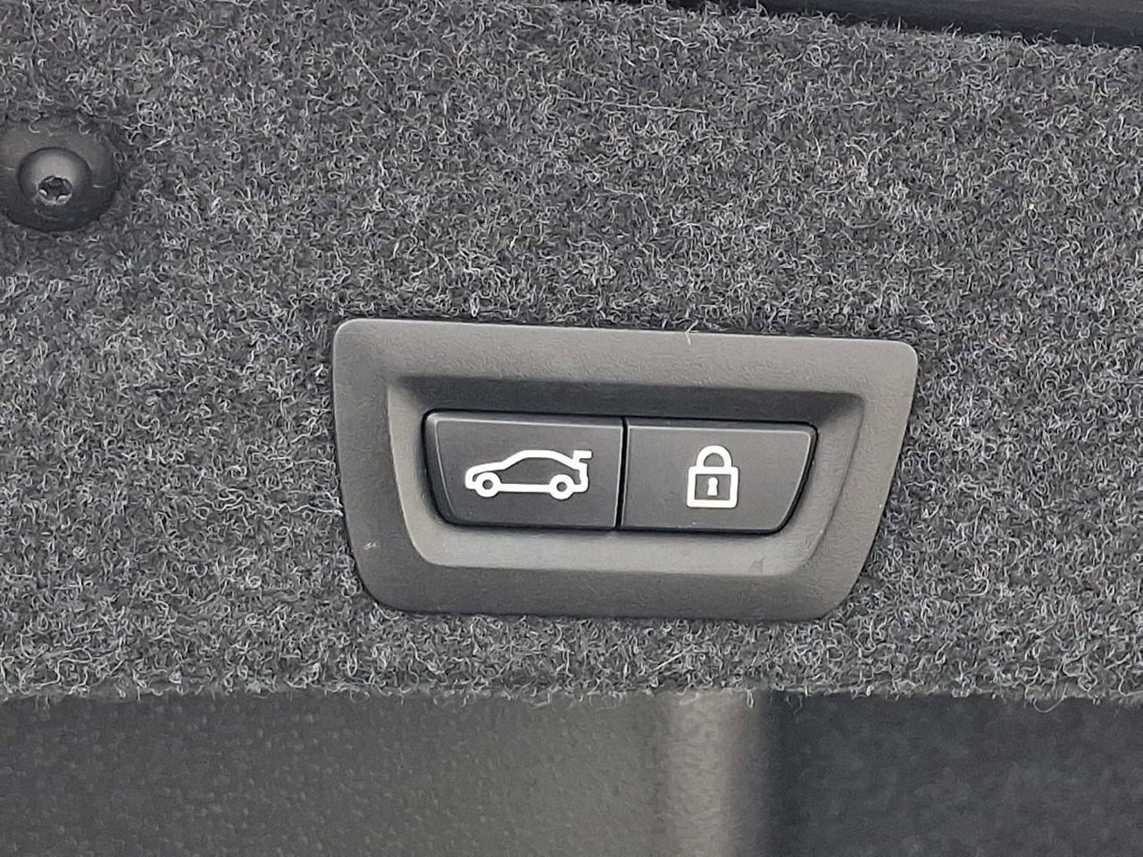 2016 BMW 5 Series 4dr Sdn 528i xDrive AWD