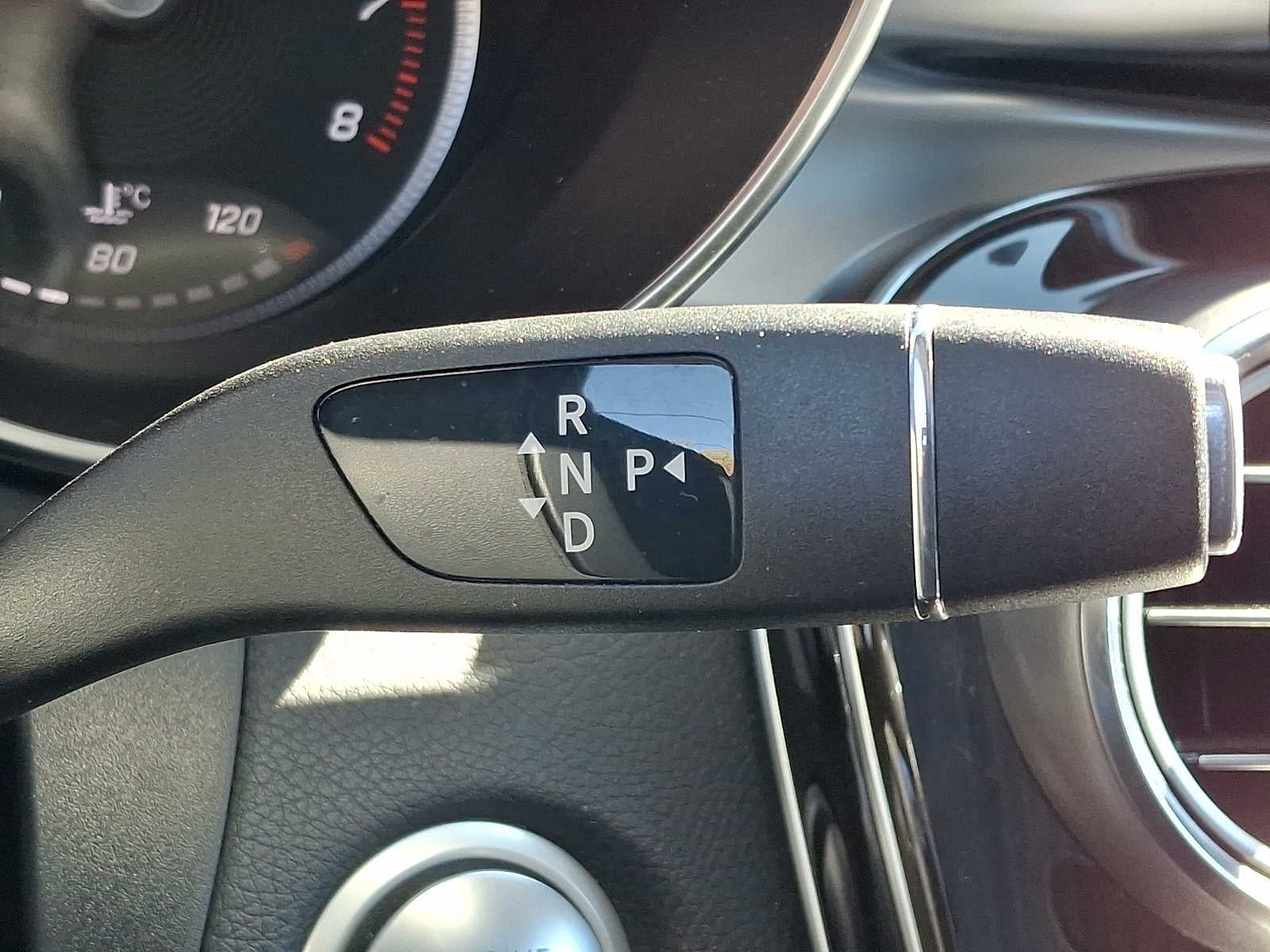 2016 Mercedes-Benz GLC 4MATIC® 4dr GLC 300