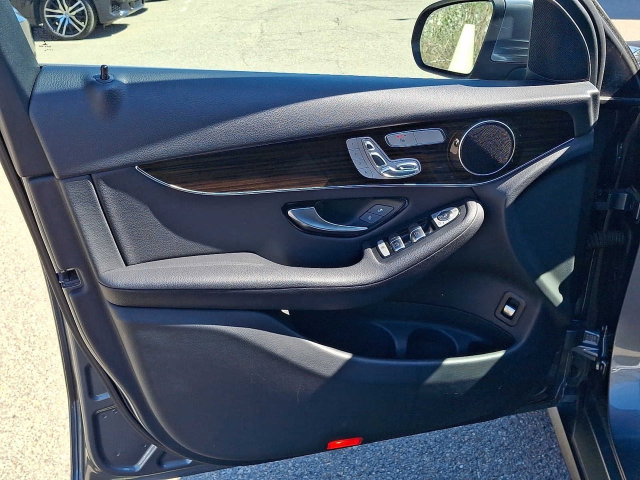 2016 Mercedes-Benz GLC 4MATIC® 4dr GLC 300