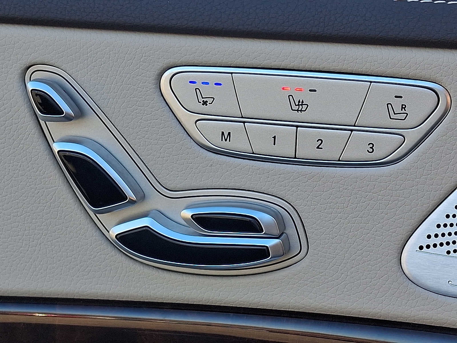 2019 Mercedes-Benz S-Class S 560 4MATIC® Sedan