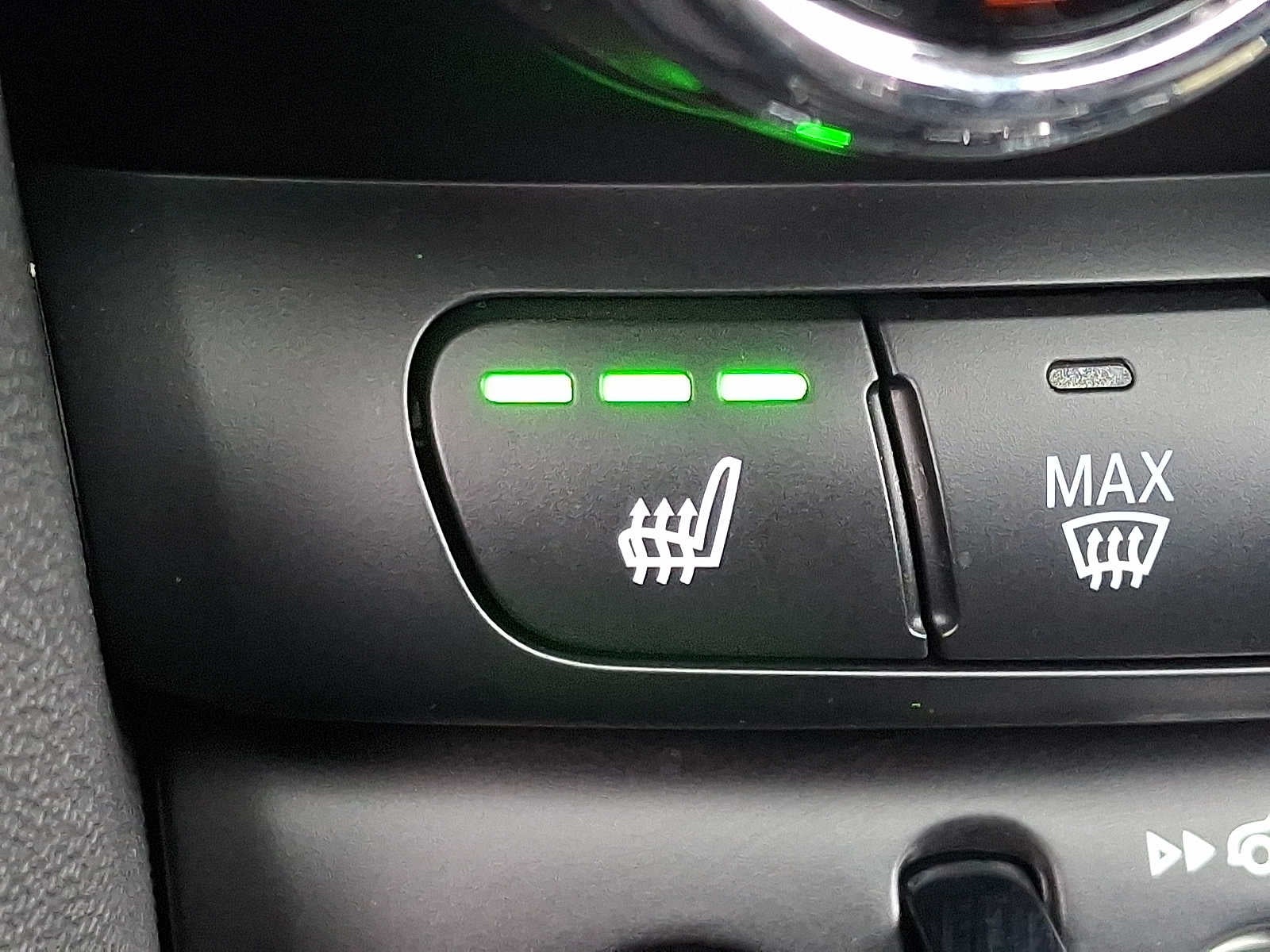 2024 MINI HARDTOP 2 DOOR Cooper SE FWD