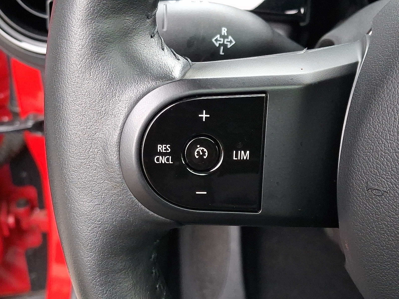 2024 MINI HARDTOP 2 DOOR Cooper SE FWD