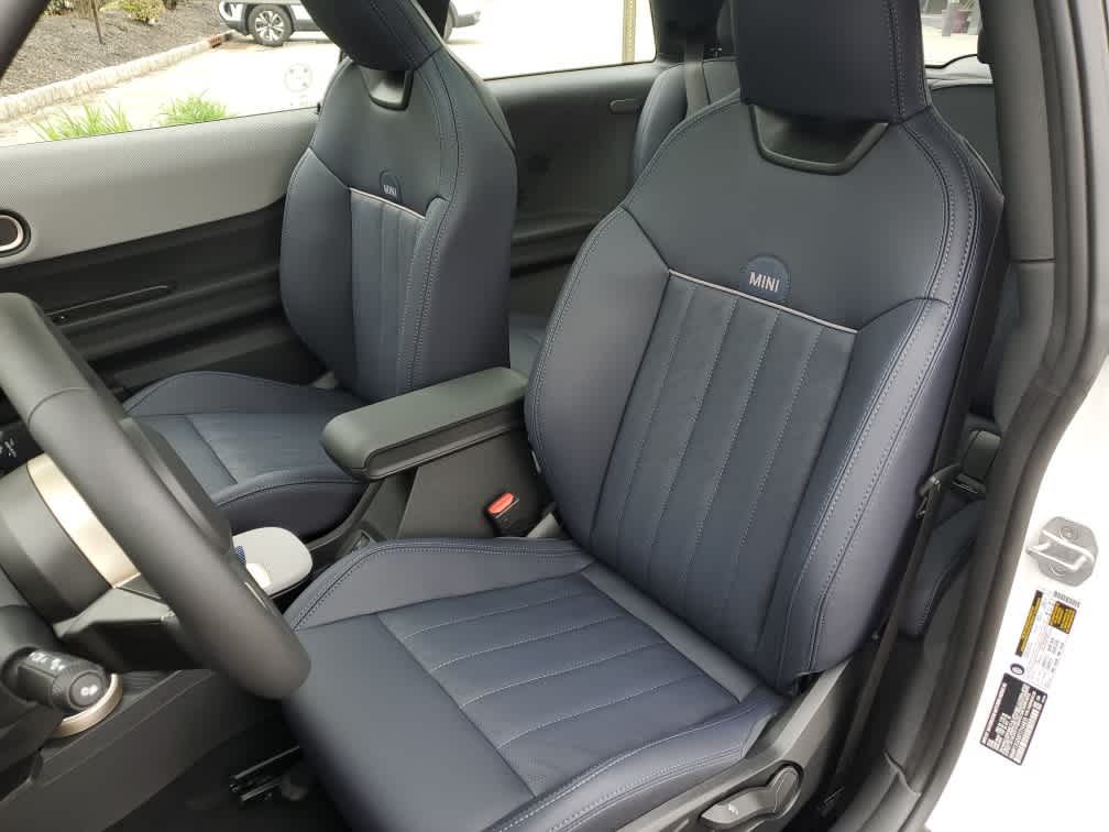 2026 MINI HARDTOP 2 DOOR Cooper FWD