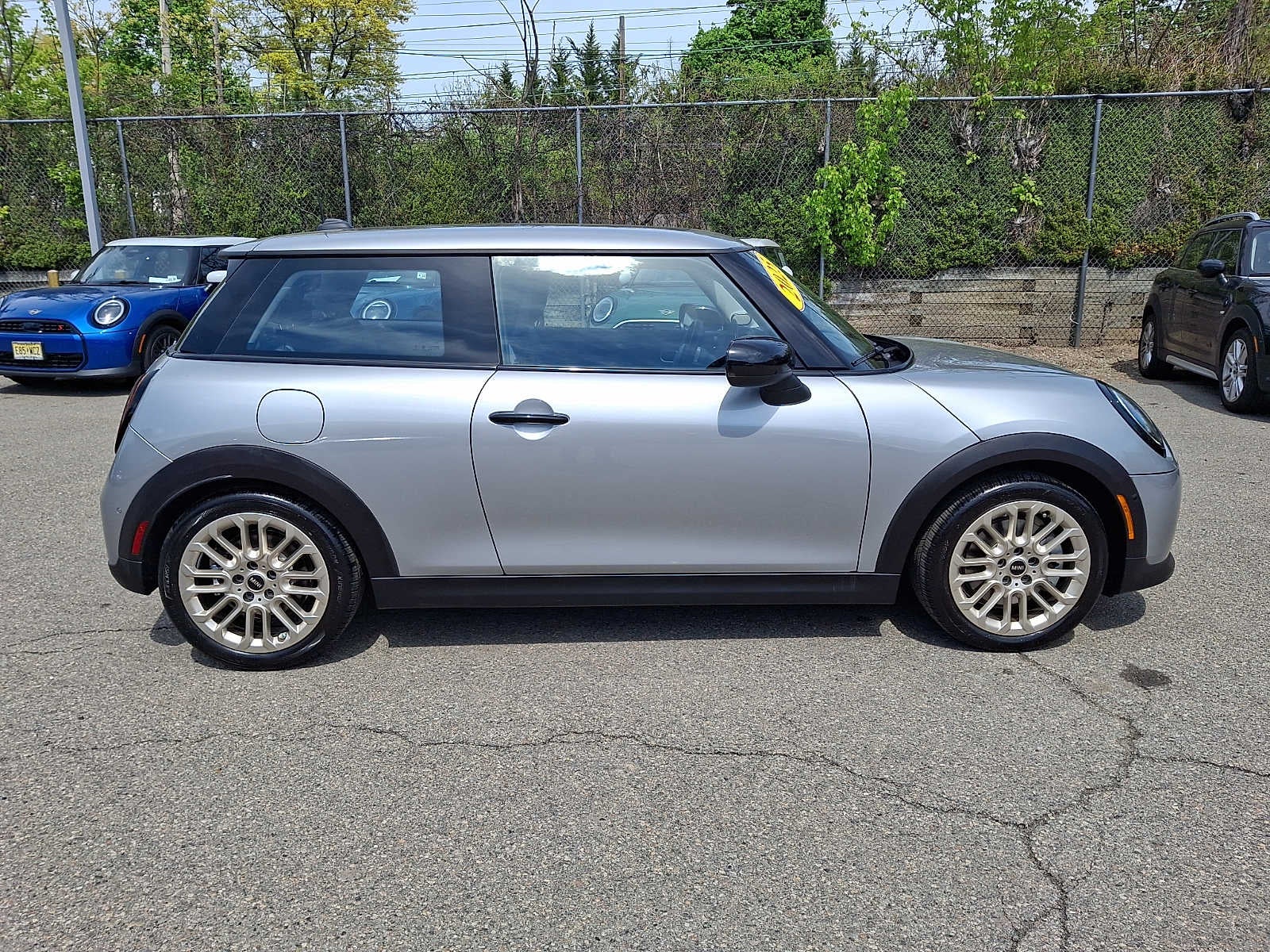 2025 MINI HARDTOP 2 DOOR Cooper FWD