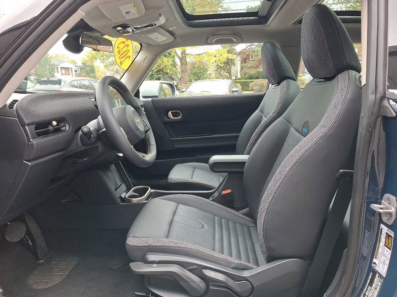 2025 MINI HARDTOP 2 DOOR Cooper FWD