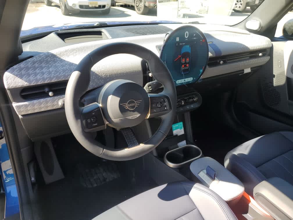 2026 MINI CONVERTIBLE ICONIC