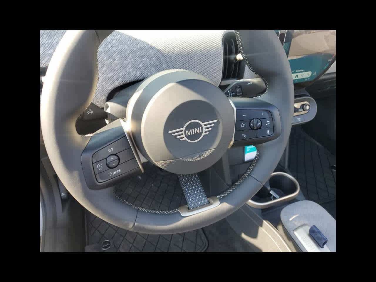 2026 MINI CONVERTIBLE SIGNATURE PLUS