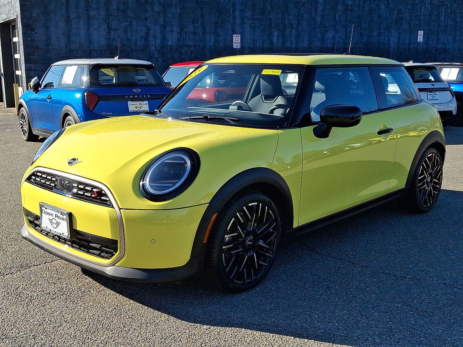 2025 MINI HARDTOP 2 DOOR Cooper S FWD