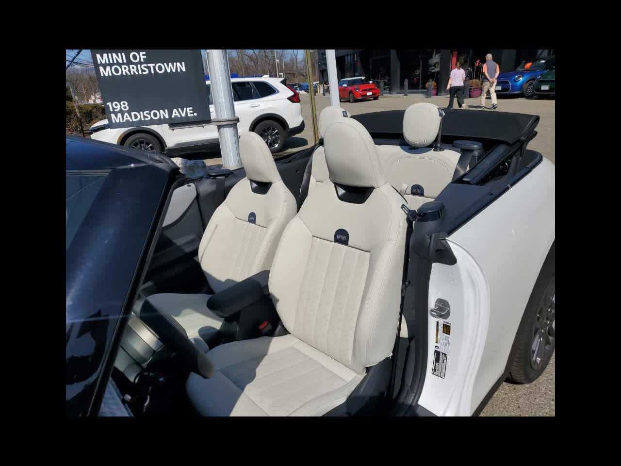 2026 MINI CONVERTIBLE SIGNATURE PLUS
