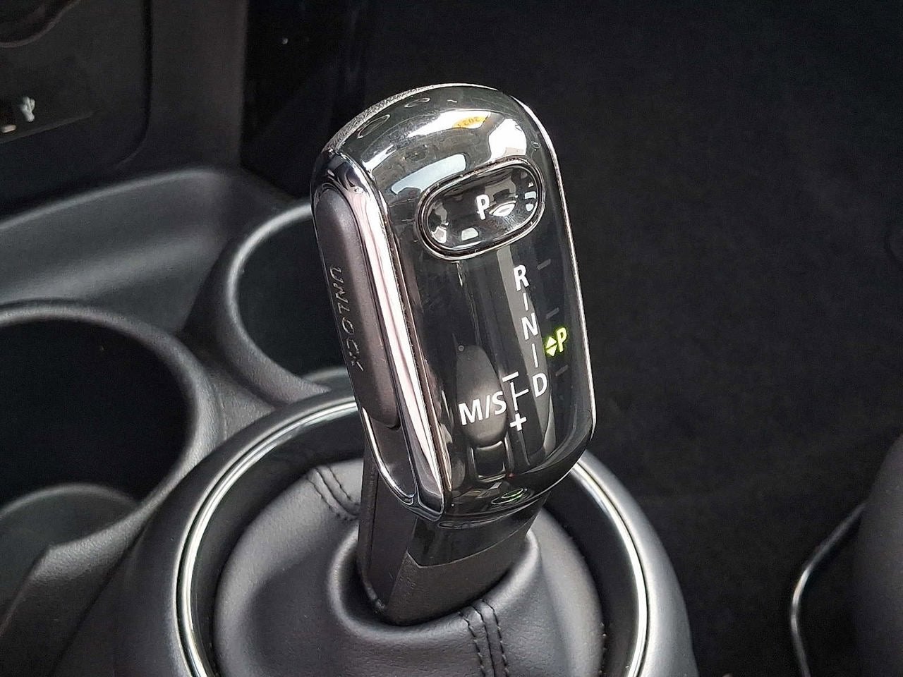 2023 MINI HARDTOP 2 DOOR Cooper FWD