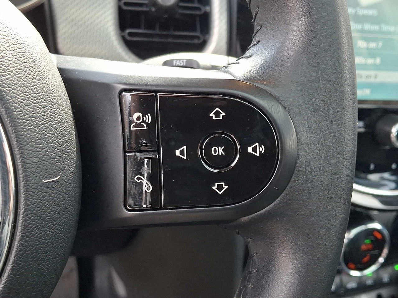 2023 MINI HARDTOP 2 DOOR Cooper FWD