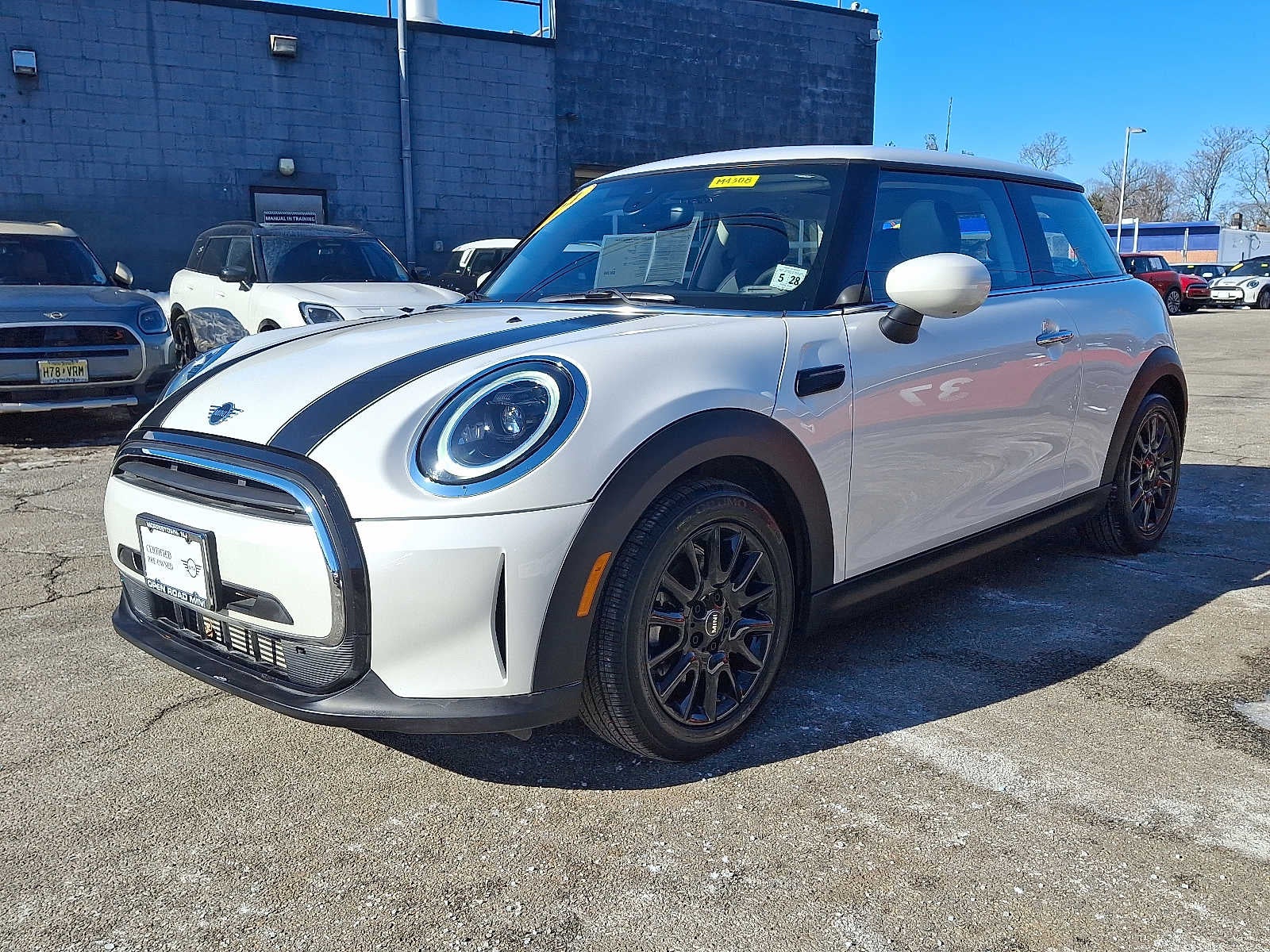 2024 MINI HARDTOP 2 DOOR Cooper FWD