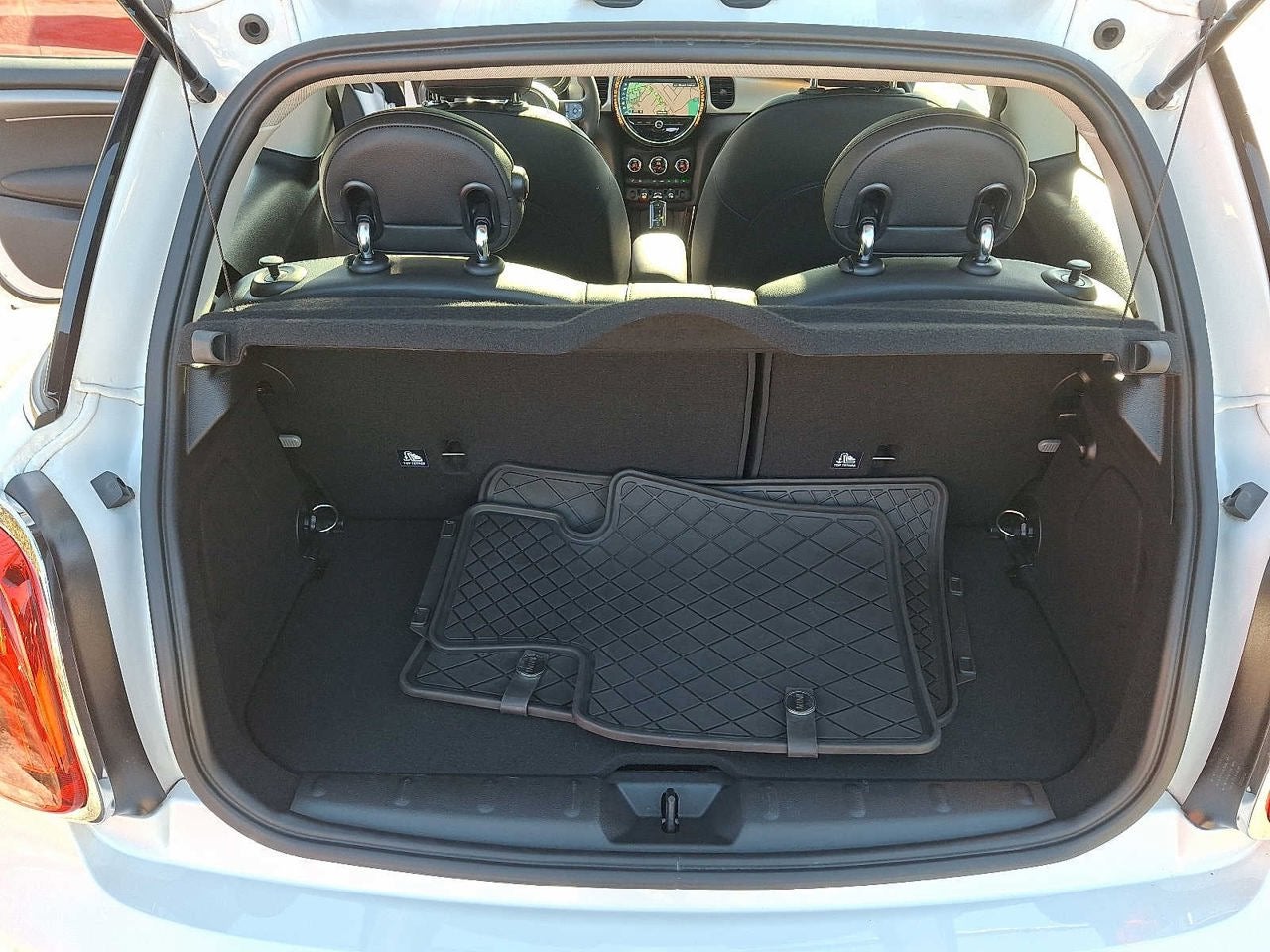 2024 MINI HARDTOP 2 DOOR Cooper FWD