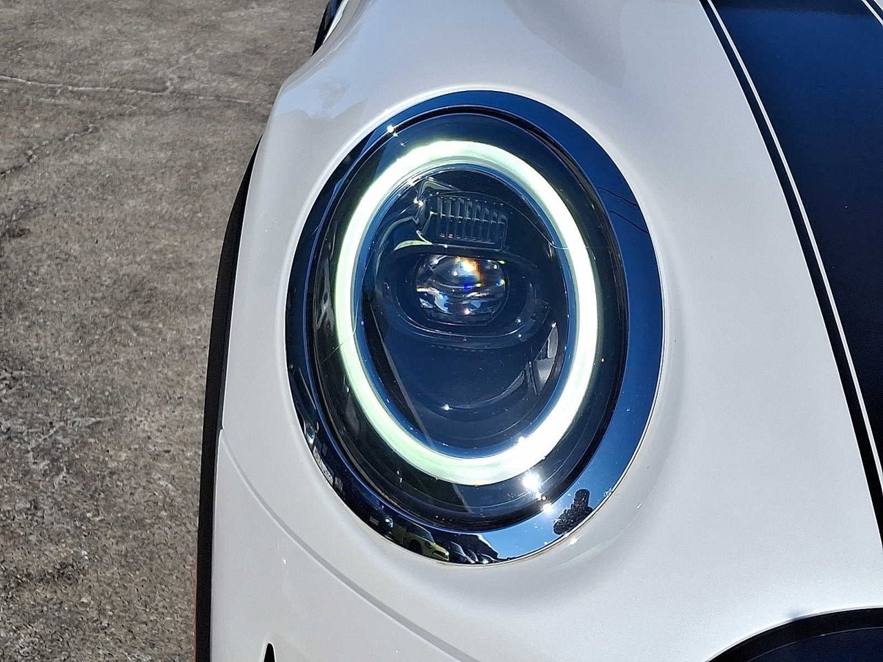 2024 MINI HARDTOP 2 DOOR Cooper FWD