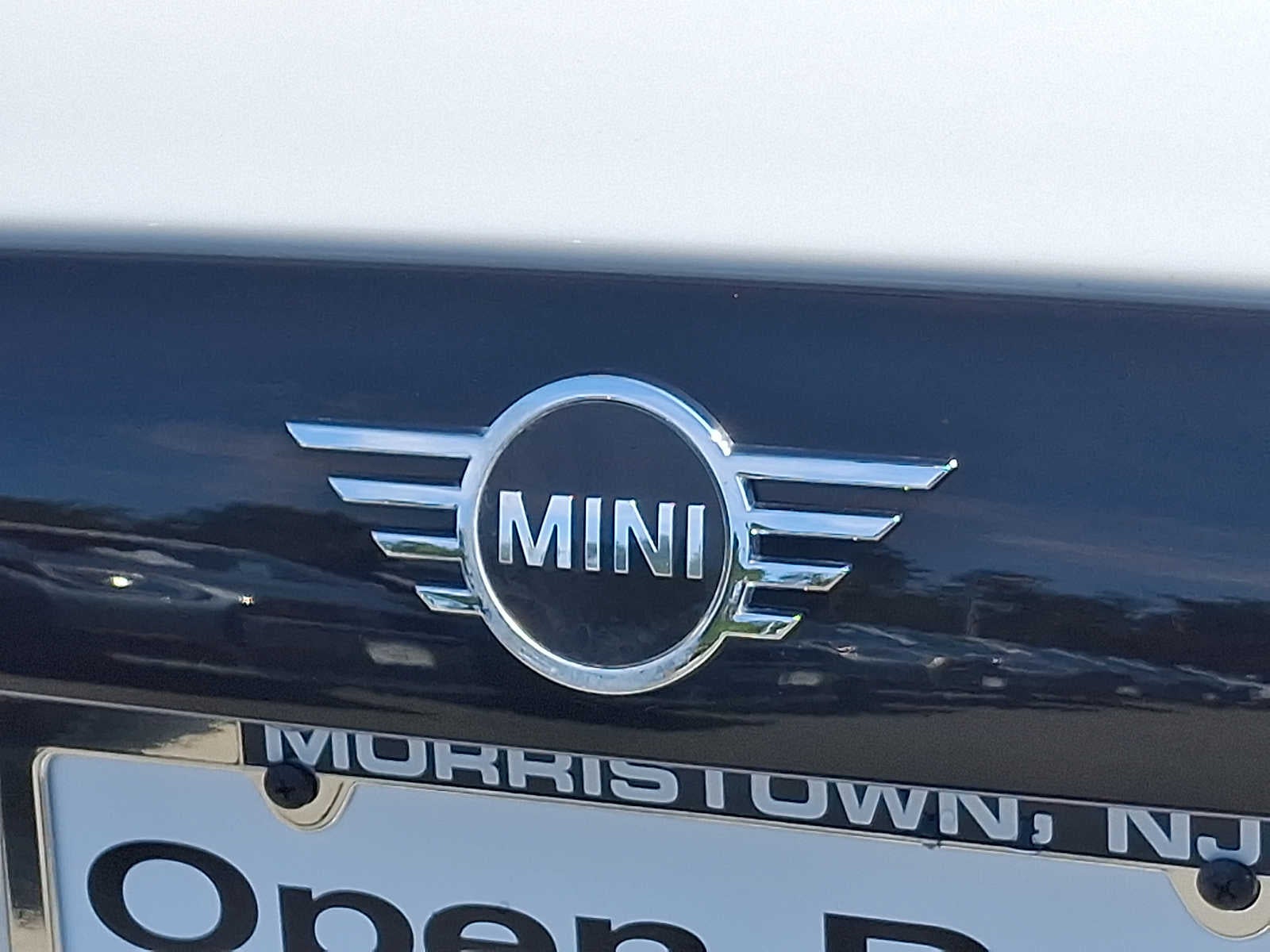 2024 MINI HARDTOP 2 DOOR Cooper FWD