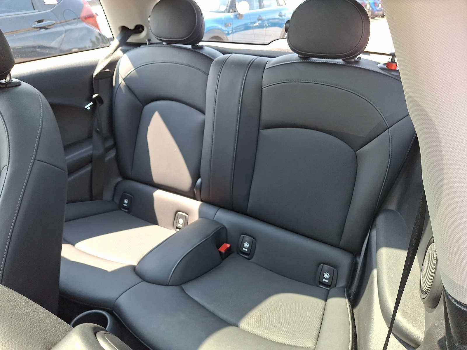 2024 MINI HARDTOP 2 DOOR Cooper FWD