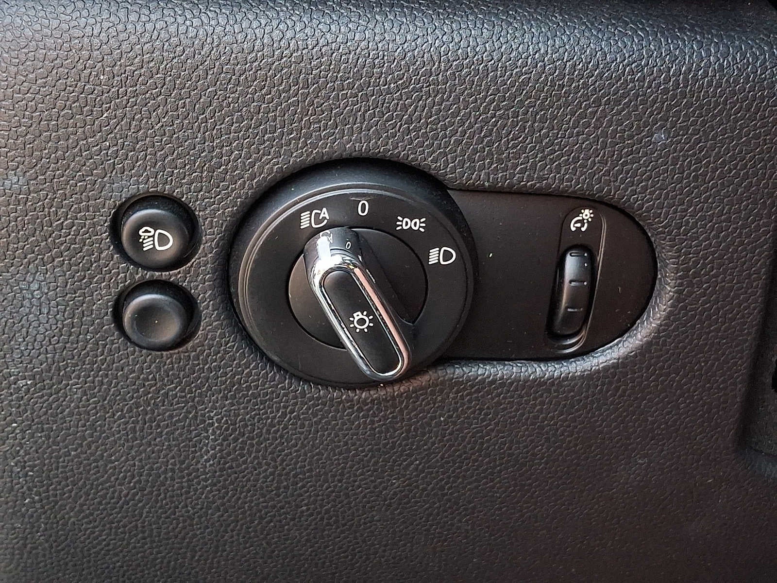 2024 MINI HARDTOP 2 DOOR Cooper FWD