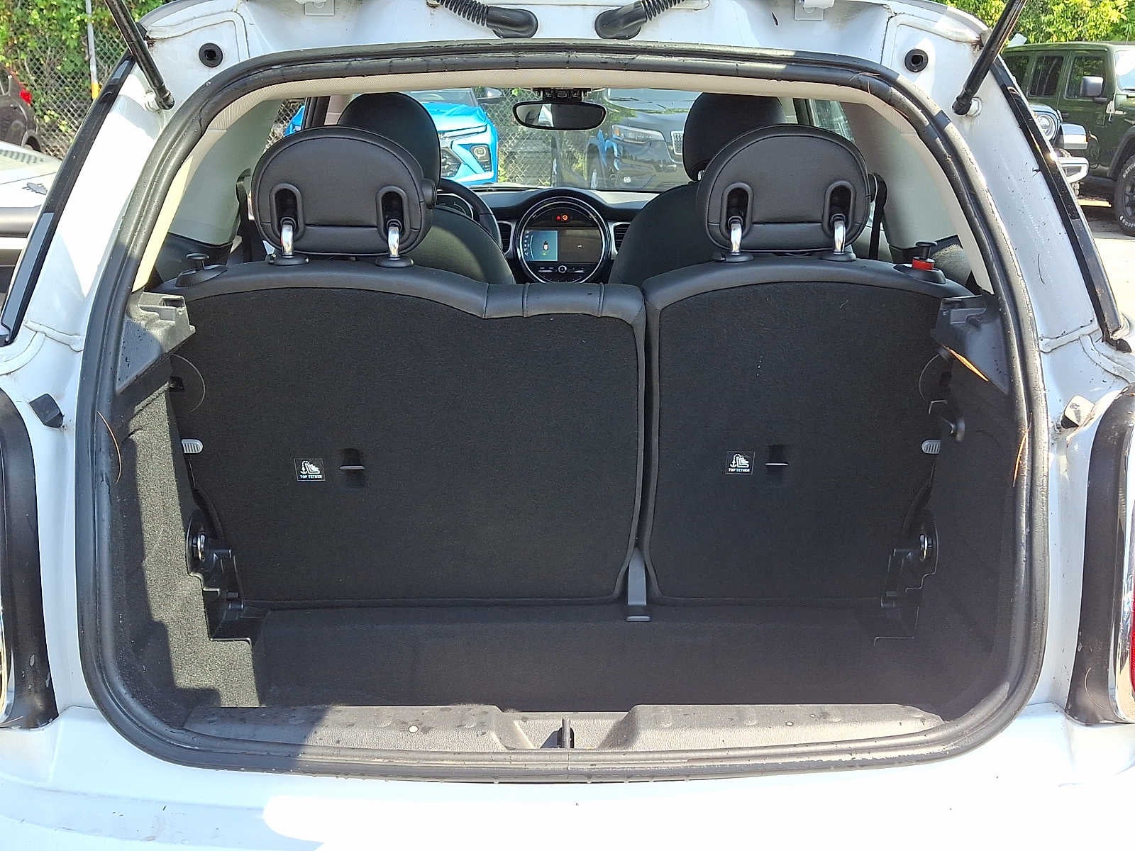 2024 MINI HARDTOP 2 DOOR Cooper FWD