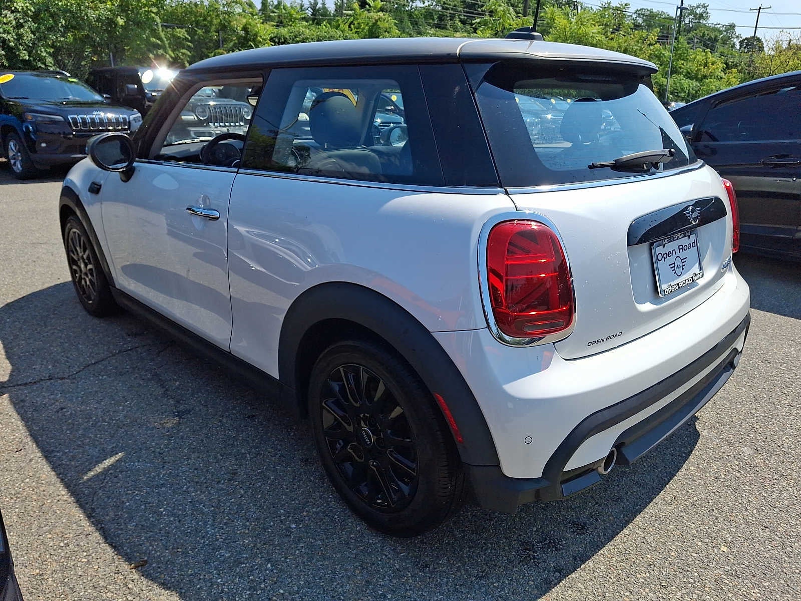 2024 MINI HARDTOP 2 DOOR Cooper FWD