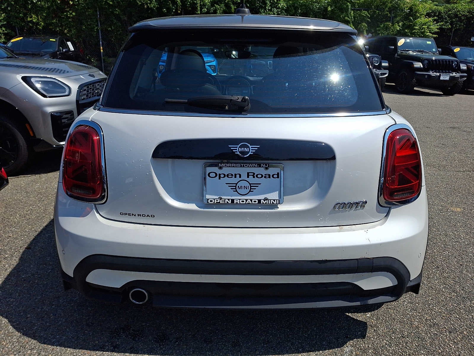 2024 MINI HARDTOP 2 DOOR Cooper FWD