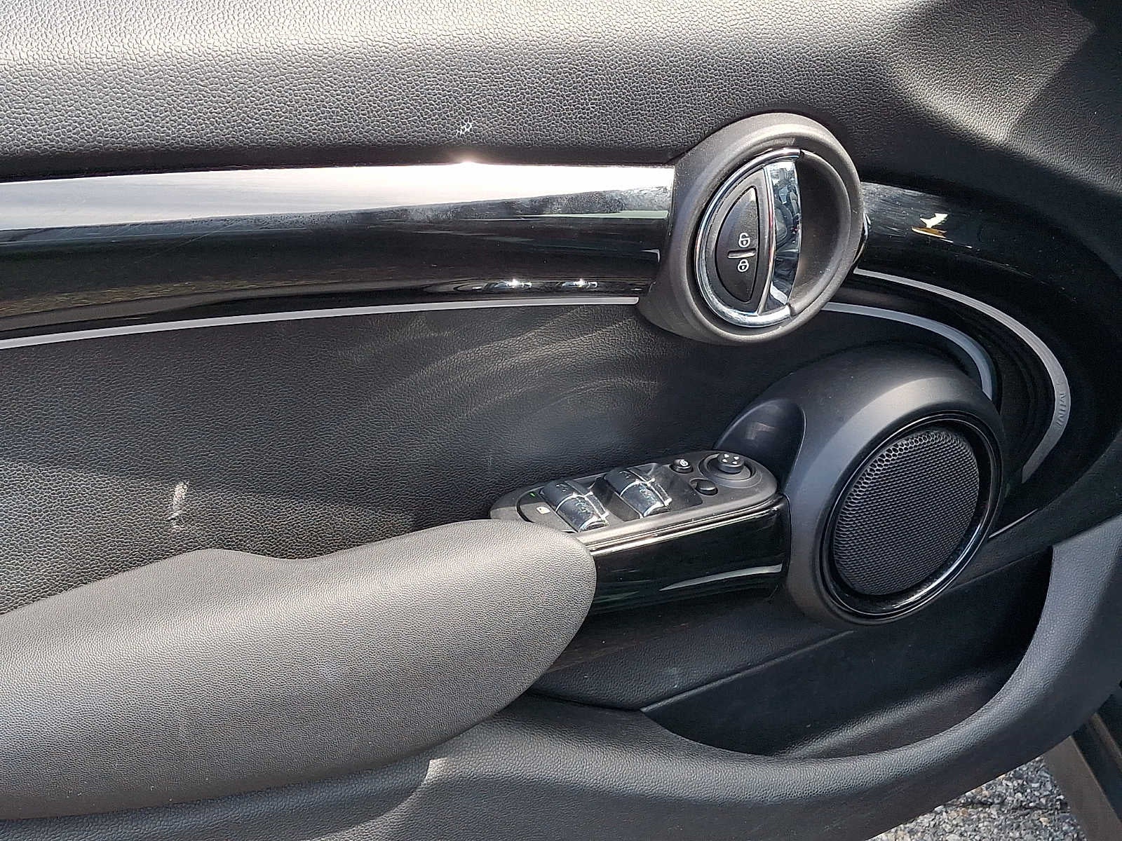 2024 MINI HARDTOP 4 DOOR Cooper FWD