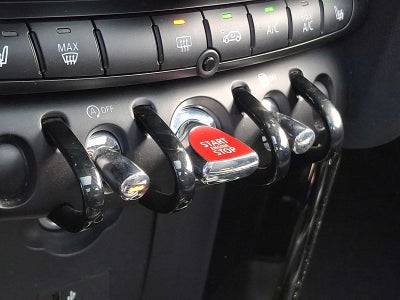 2024 MINI HARDTOP 4 DOOR Cooper FWD
