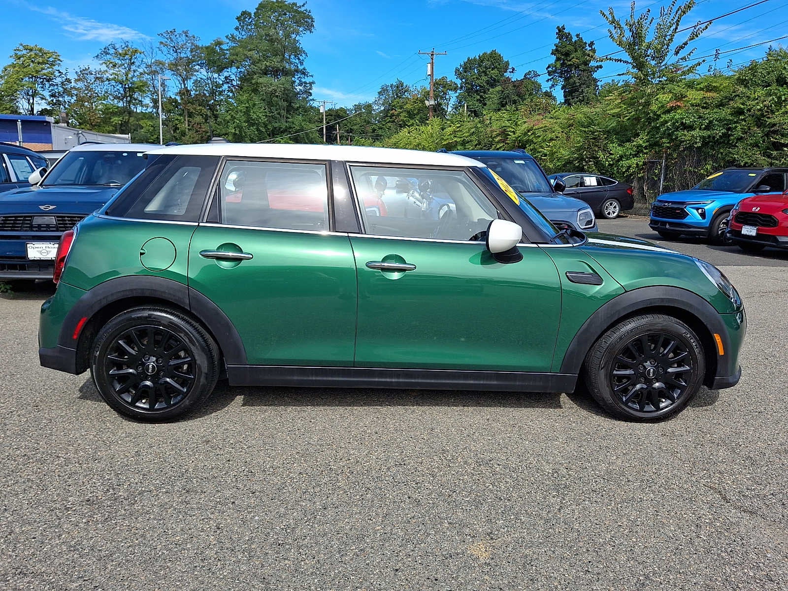 2024 MINI HARDTOP 4 DOOR Cooper FWD