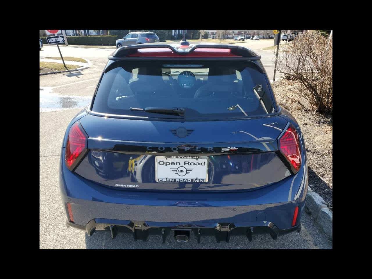 2026 MINI 2 DOOR ICONIC