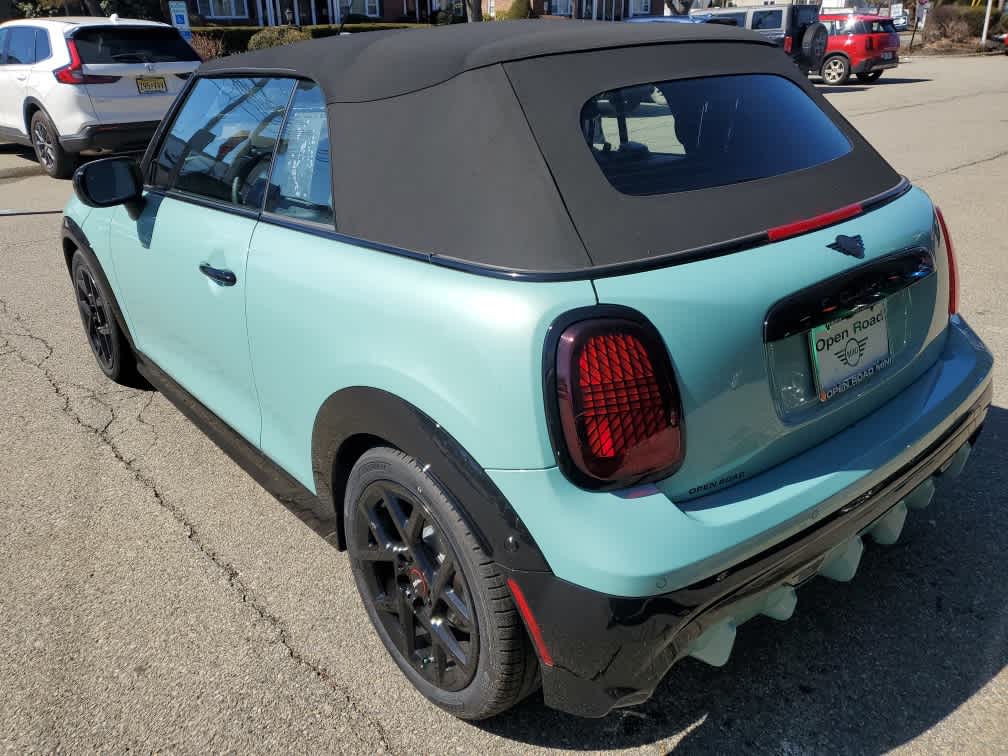 2026 MINI CONVERTIBLE ICONIC