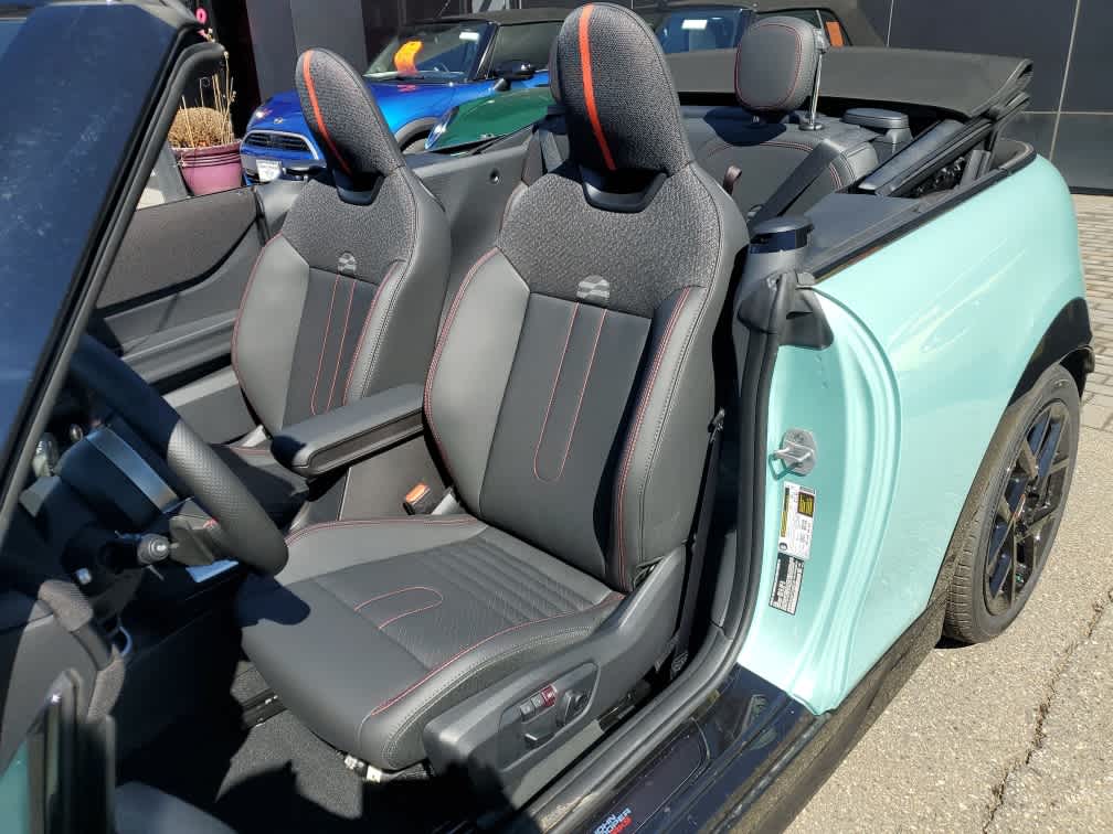 2026 MINI CONVERTIBLE JCW FWD