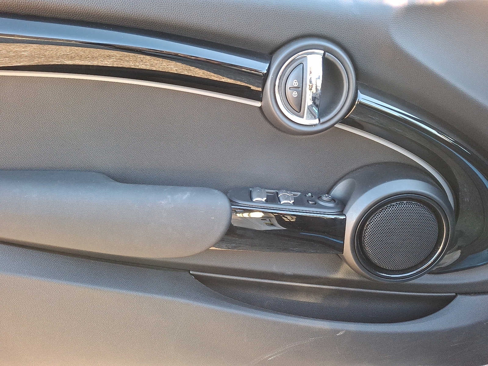 2024 MINI CONVERTIBLE Cooper S FWD